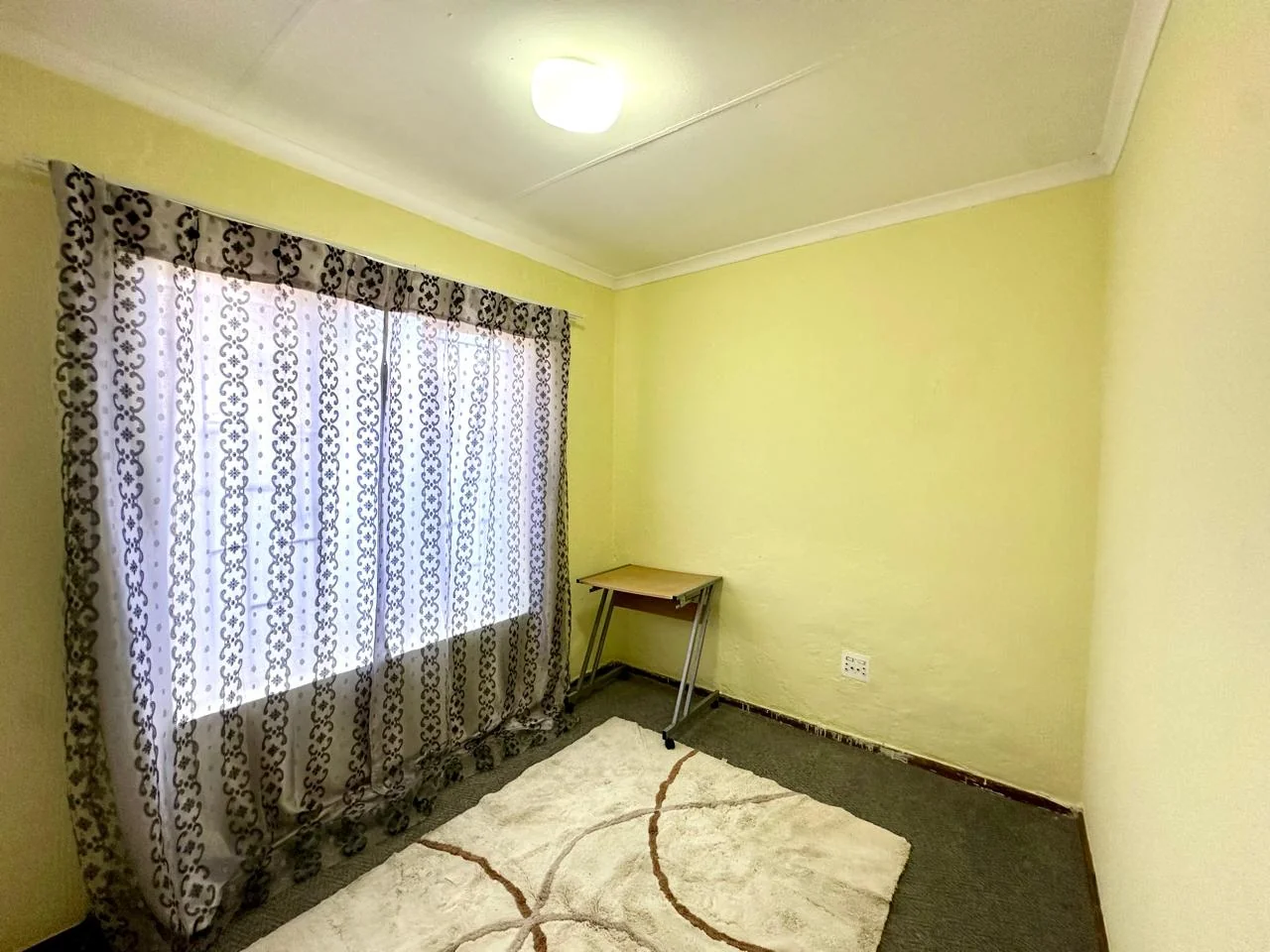 SECURE YOUR PEACE, ENJOY YOUR SPACE – EFFORTLESS LIVING WITH A GARDEN TO MATCH