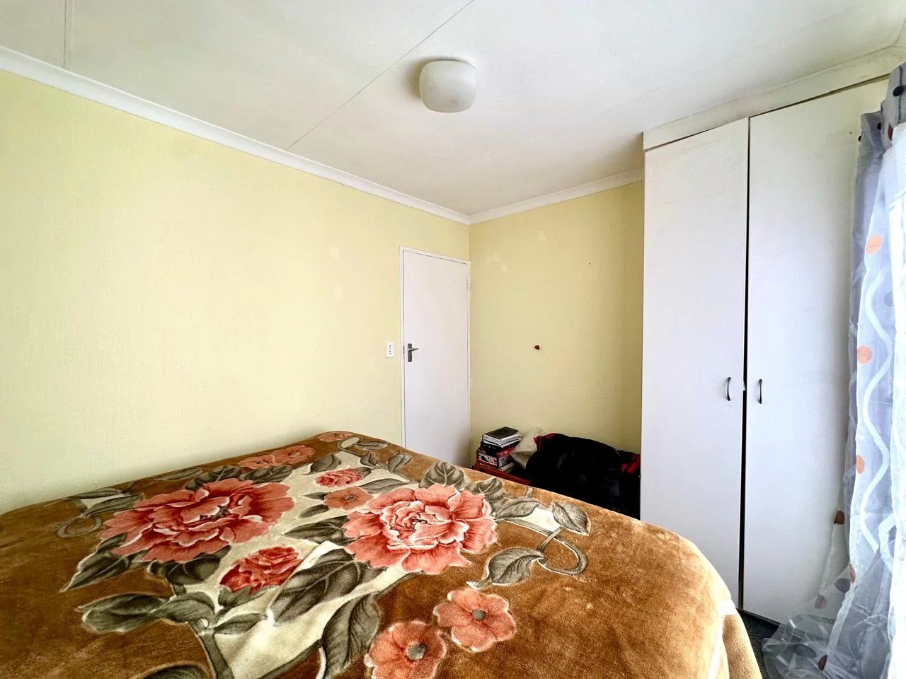 SECURE YOUR PEACE, ENJOY YOUR SPACE – EFFORTLESS LIVING WITH A GARDEN TO MATCH