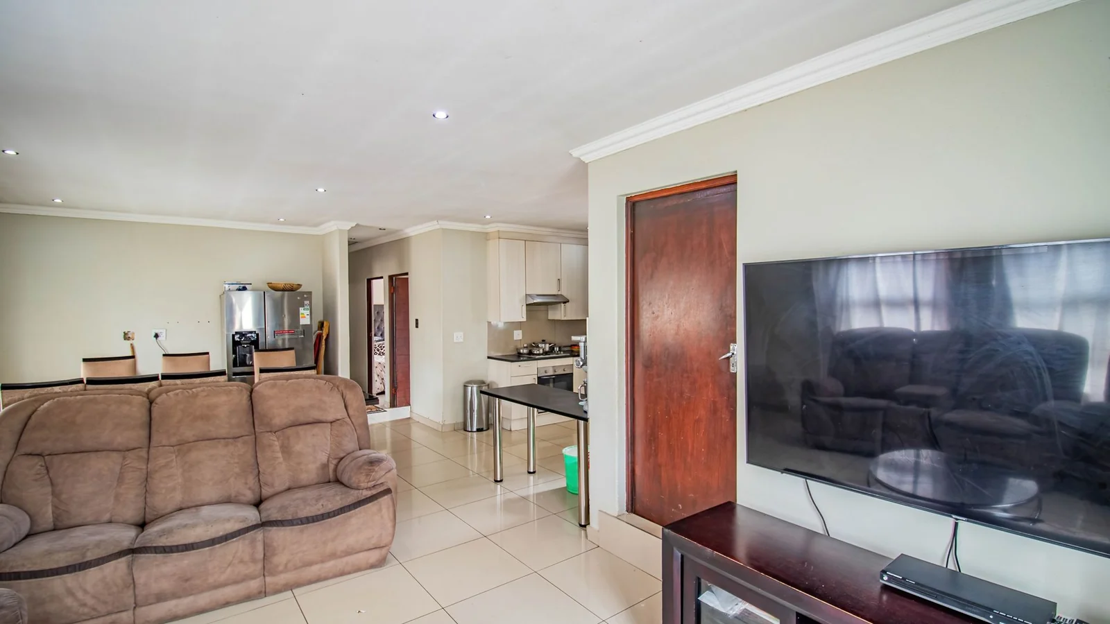 Your Ideal Family Haven in a Secure Estate