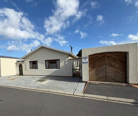 9 Enza, Bothasig, Milnerton