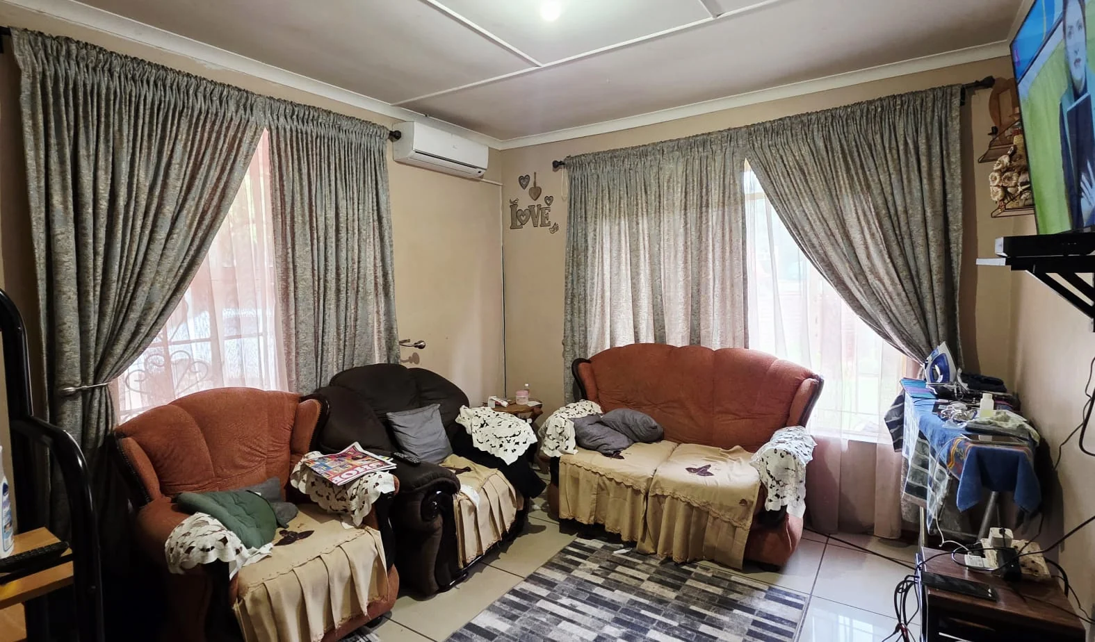 4 Bedroom House For Sale