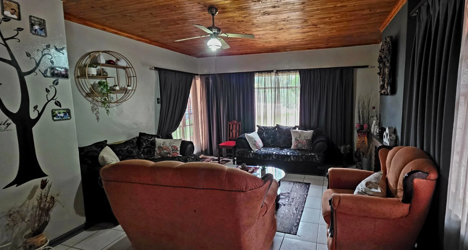 4 Bedroom House For Sale