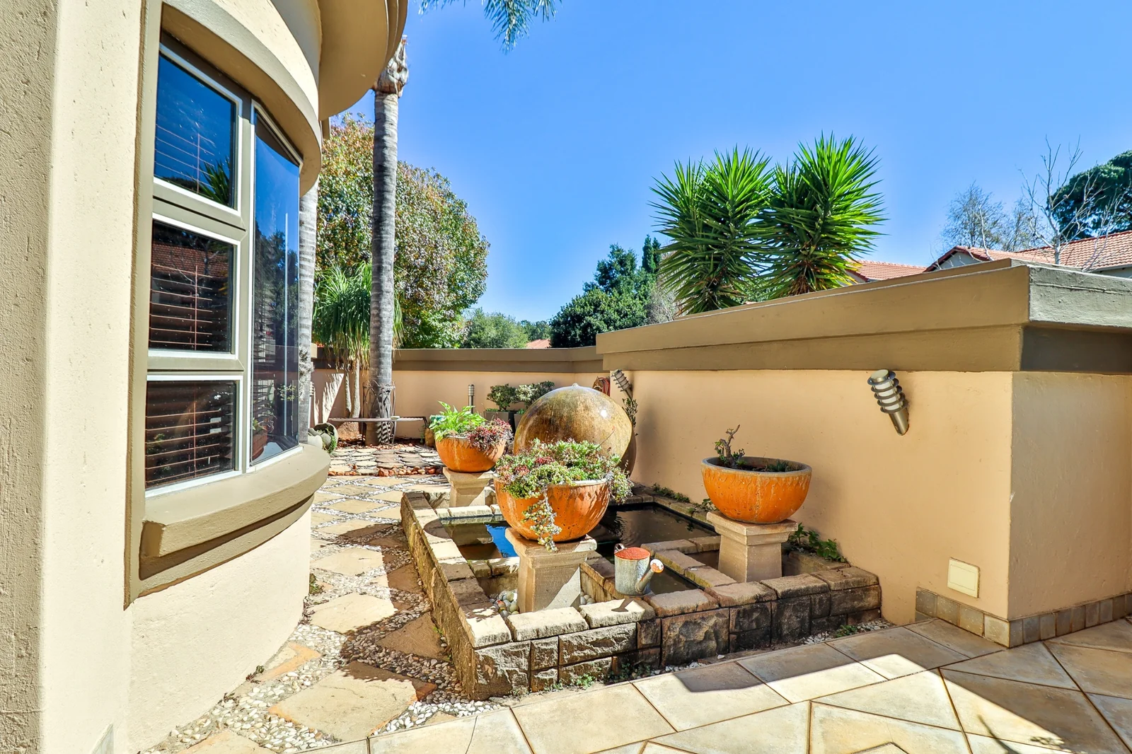 FOR THE DISCERNING BUYER ..... YOU'VE FOUND YOUR FURNISHED HOME!