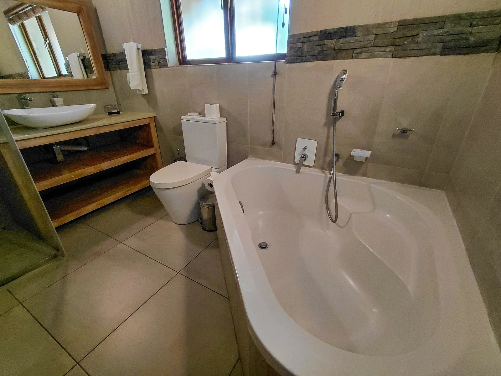 LFPE-18032
