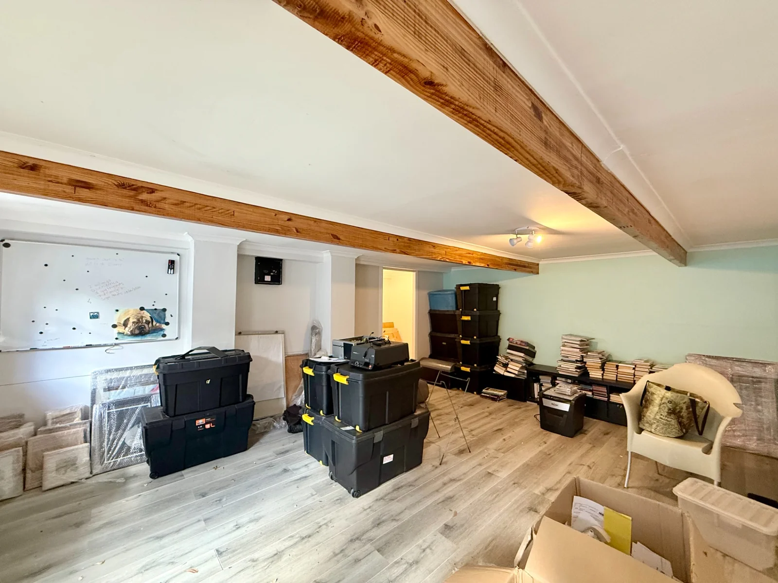 Characterful and spacious four bedroom family home, including self-contained flat, on double plot.