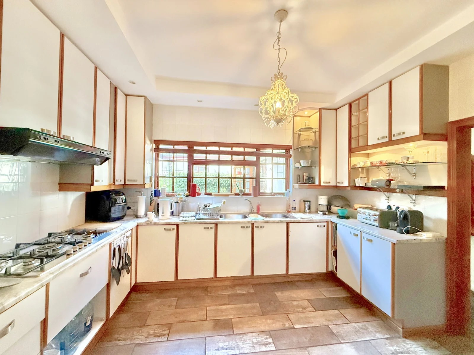 Characterful and spacious four bedroom family home, including self-contained flat, on double plot.