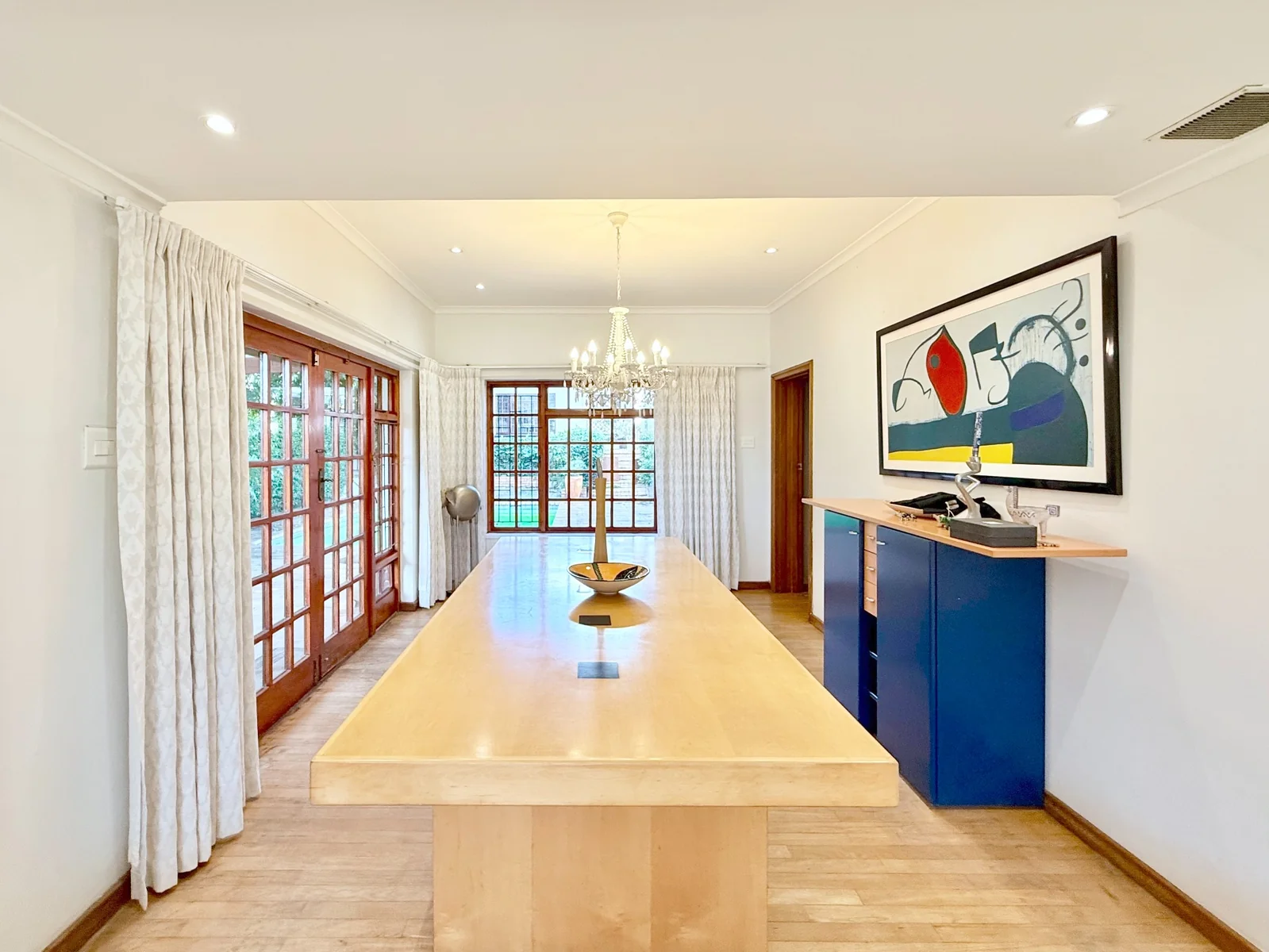 Characterful and spacious four bedroom family home, including self-contained flat, on double plot.