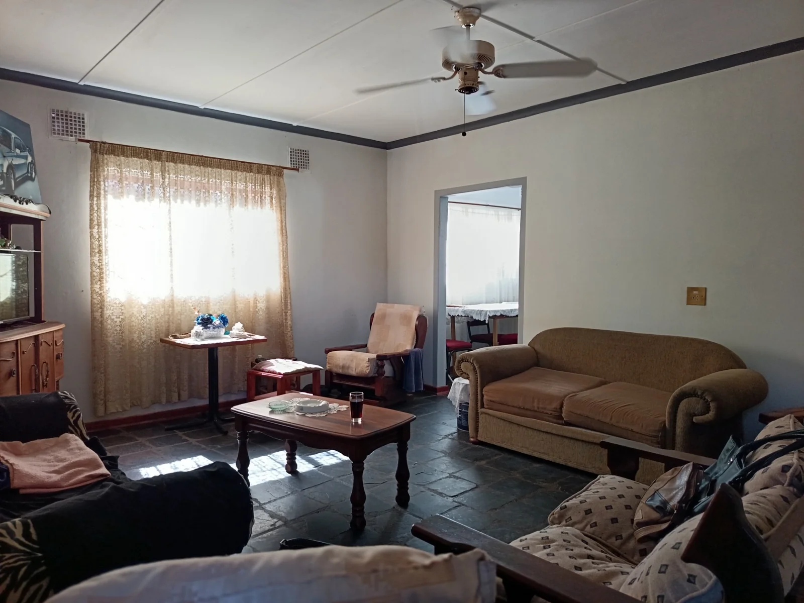 3-Bedroom home with a flat.