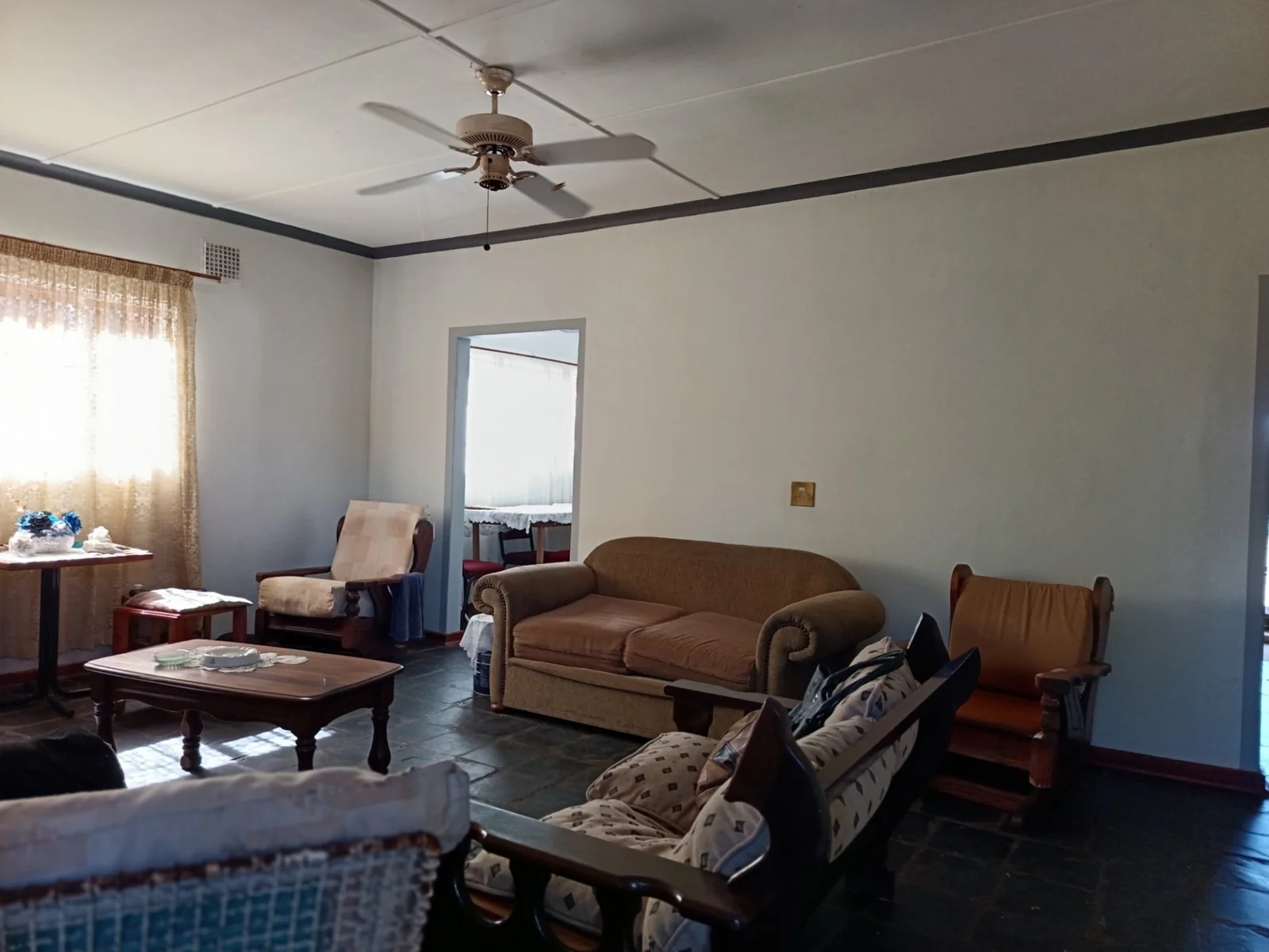 3-Bedroom home with a flat.