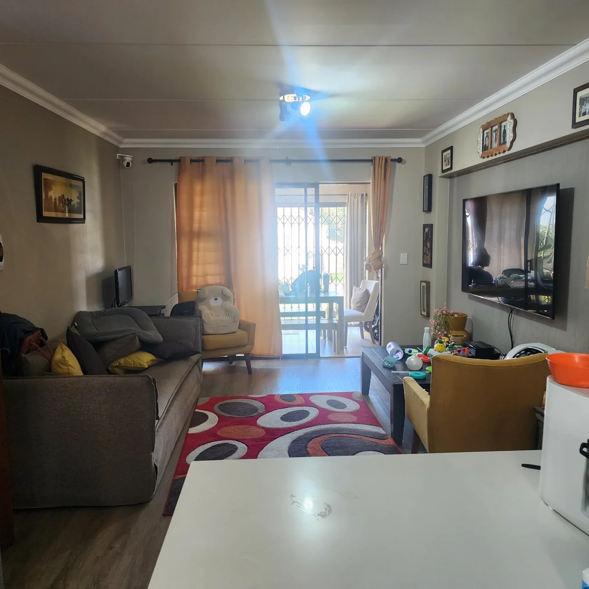 Modern, pristine, cluster gated apartment