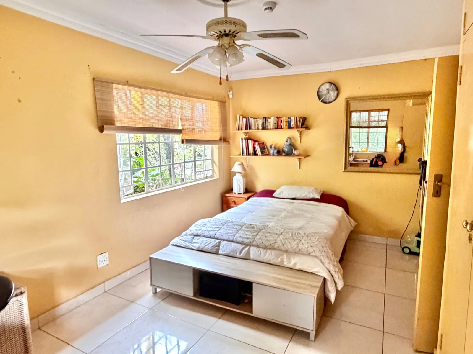 Investment Property in Glen Austin, Midrand – 1 Hectare Income-Generating Multi-Let Asset with Cottages & Massive Development Potential
