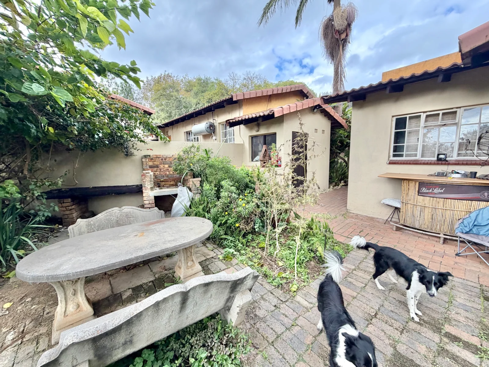 Investment Property in Glen Austin, Midrand – 1 Hectare Income-Generating Multi-Let Asset with Cottages & Massive Development Potential