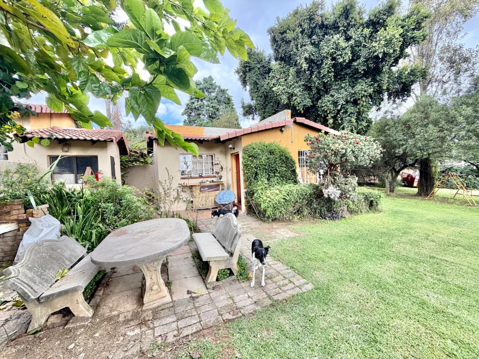 Investment Property in Glen Austin, Midrand – 1 Hectare Income-Generating Multi-Let Asset with Cottages & Massive Development Potential