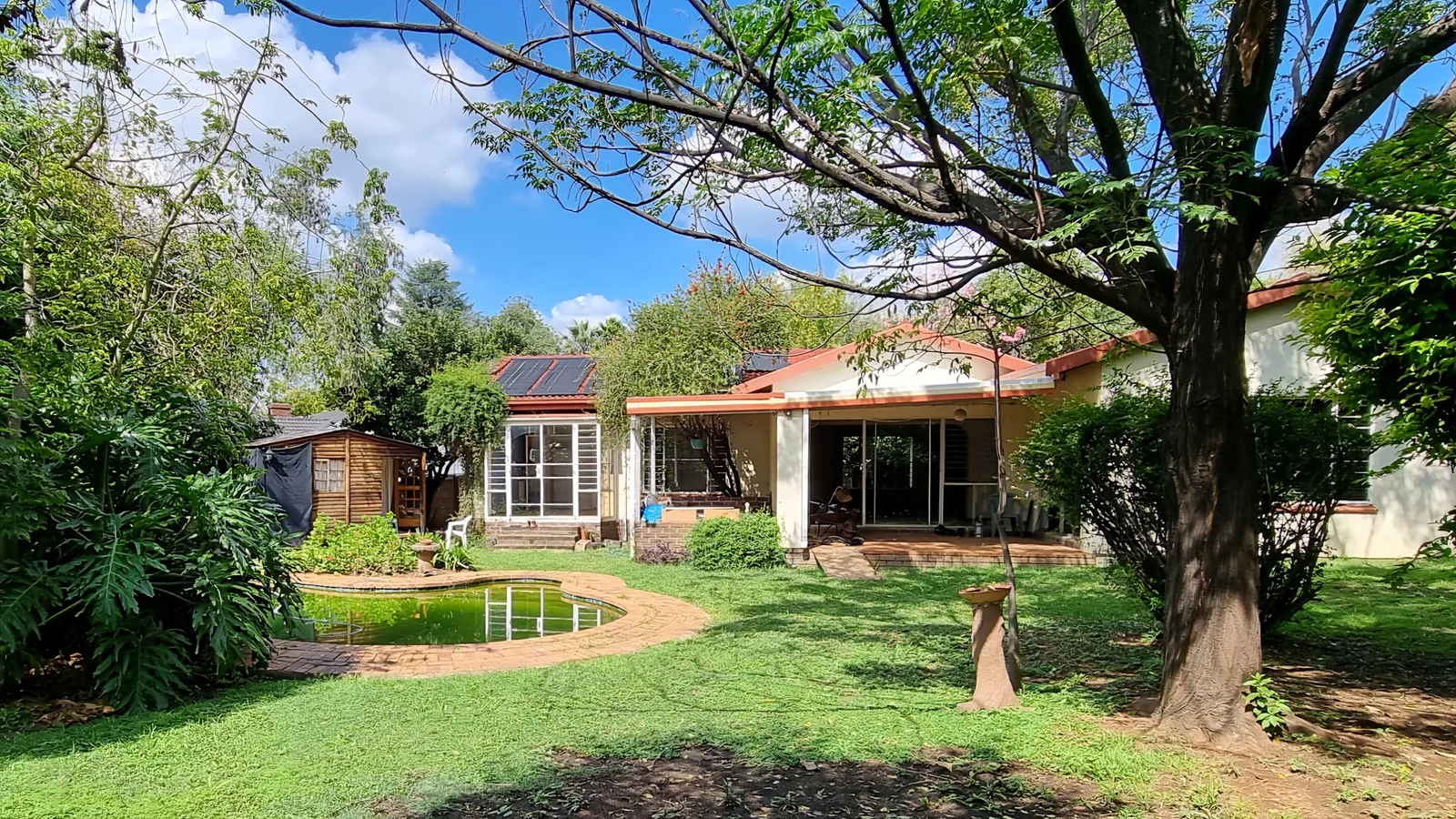 Renovator’s Dream in Prime Bromhof Location – Endless Potential for the Right Buyer