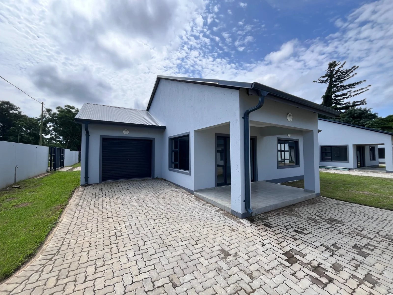 Units 7 to 12 are 2 Bedroom & 2 Bathroom