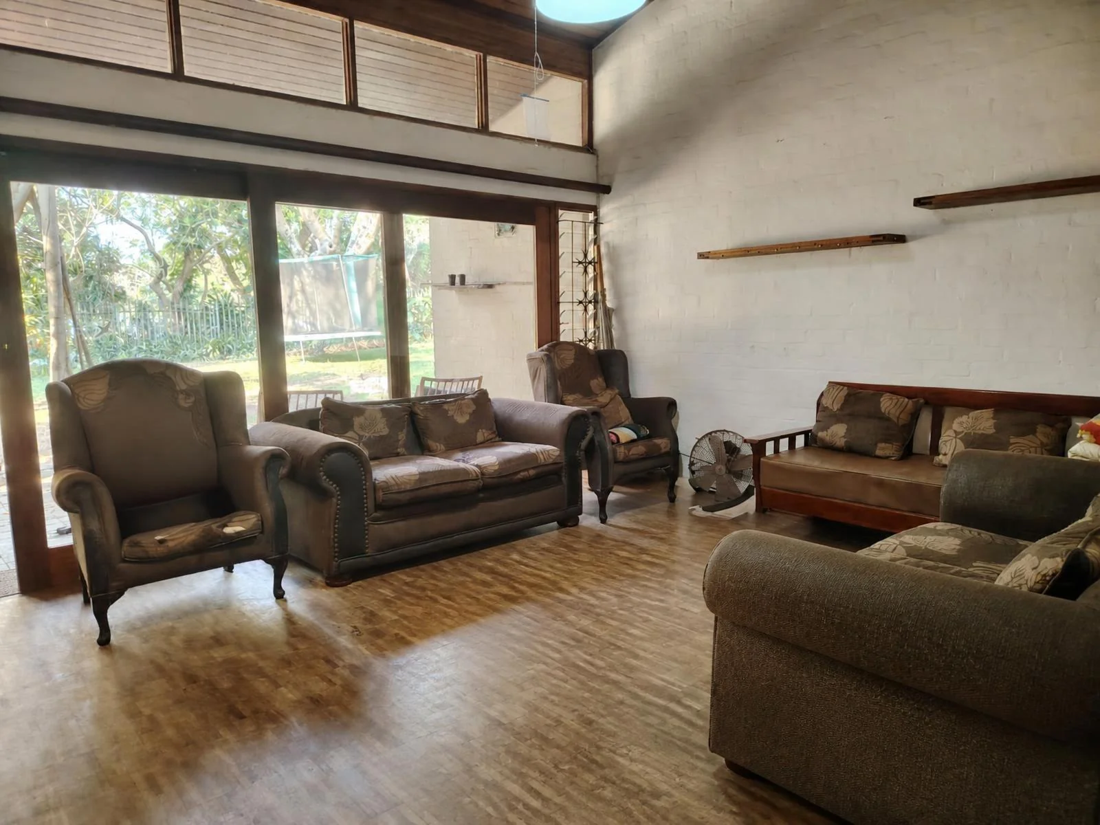 A Place in the Shade – A Must-See family home in Meer En See