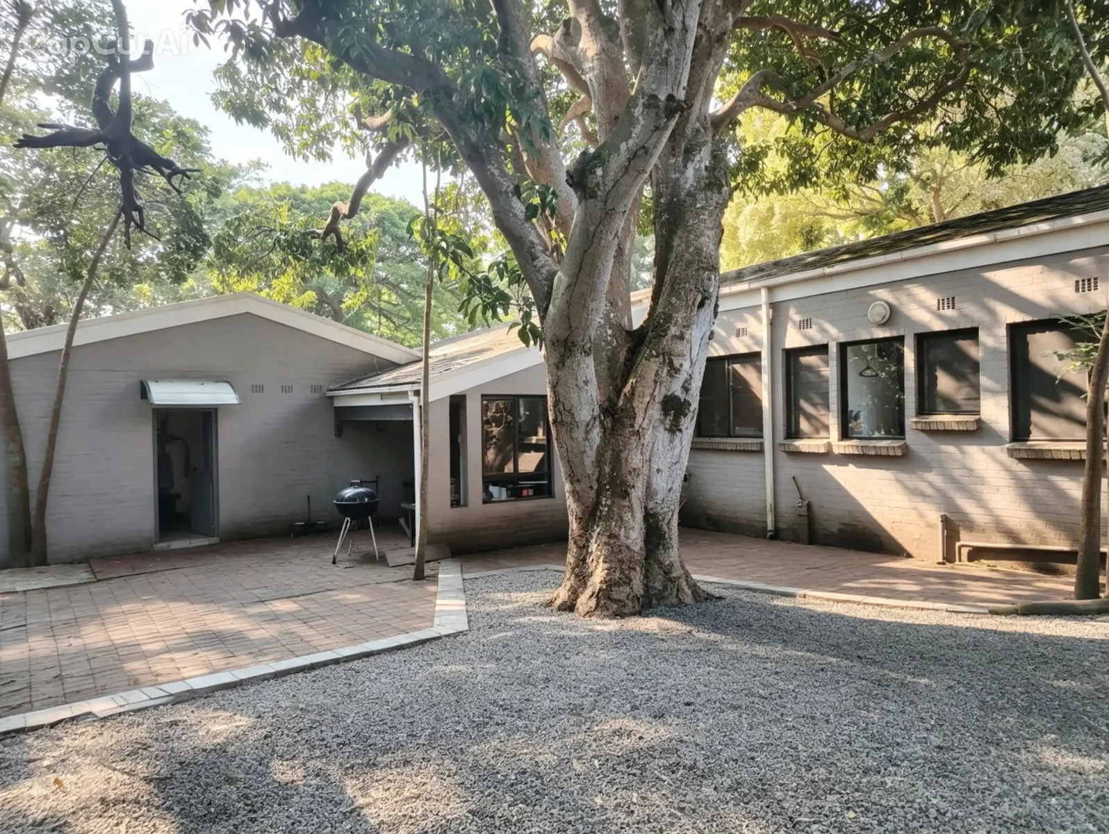 A Place in the Shade – A Must-See family home in Meer En See