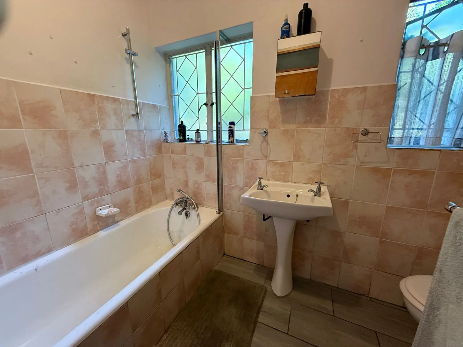 Spacious Property with Large Yard & Renovation Potential