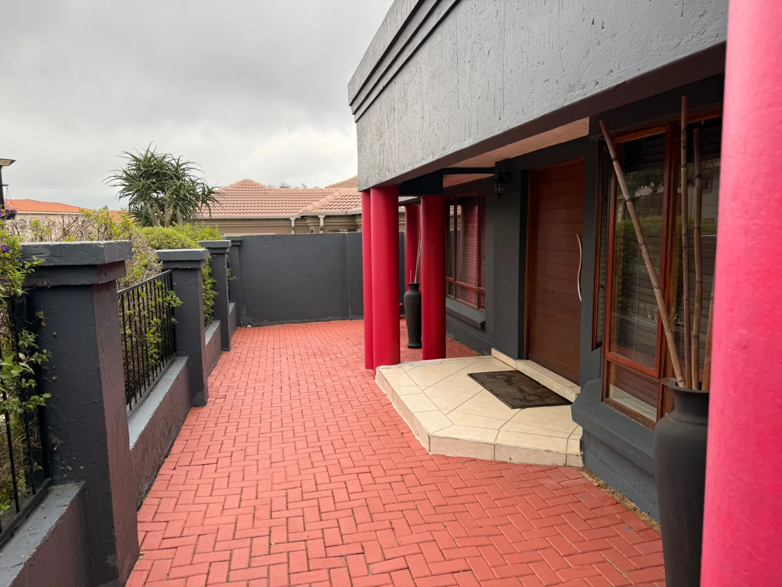 Three bedroom house for Sale in sought after Thorn Valley Estate