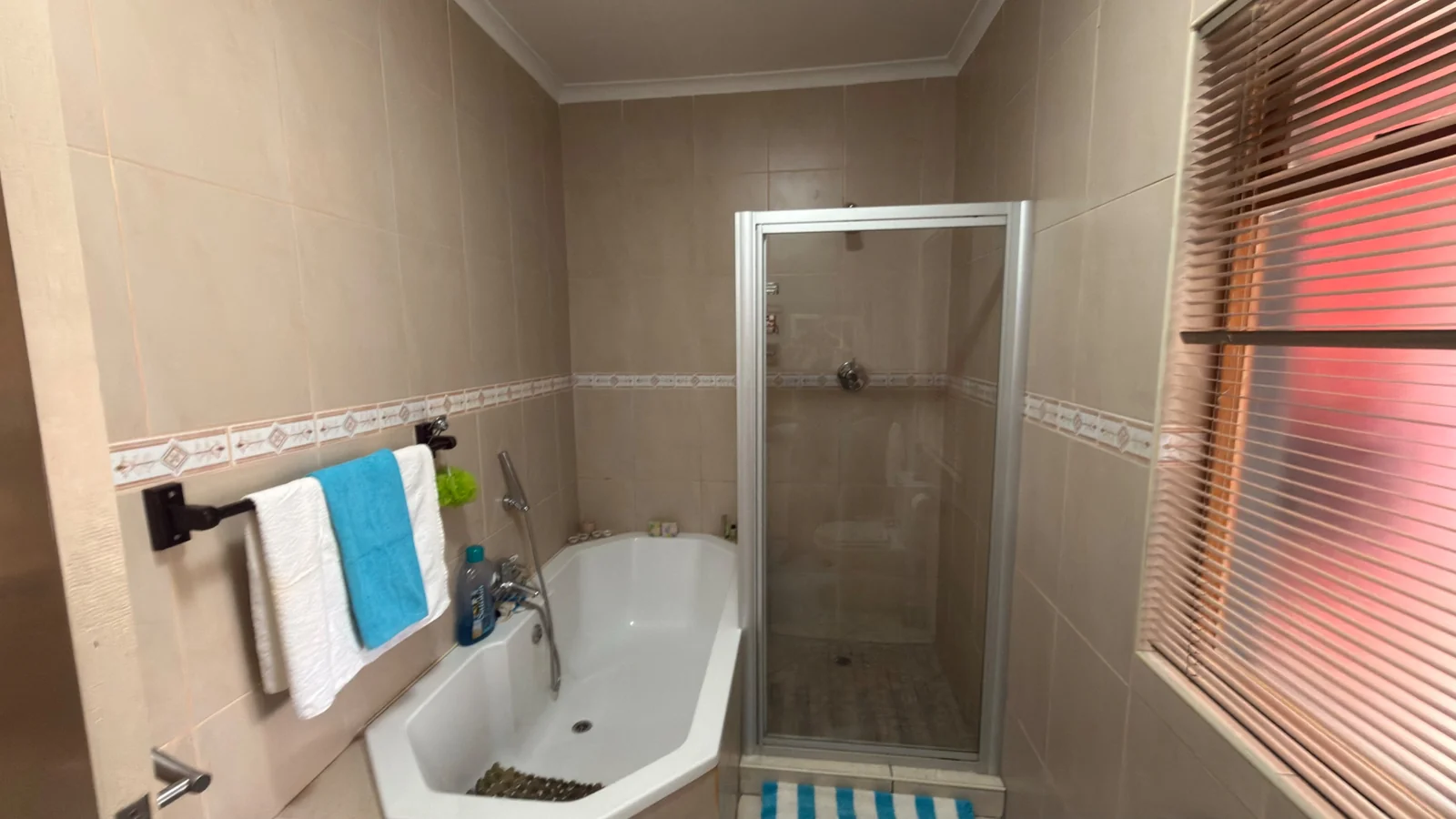 Three bedroom house for Sale in sought after Thorn Valley Estate