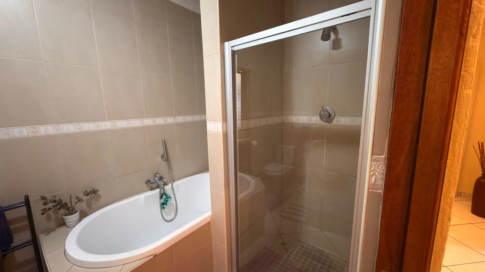 Three bedroom house for Sale in sought after Thorn Valley Estate