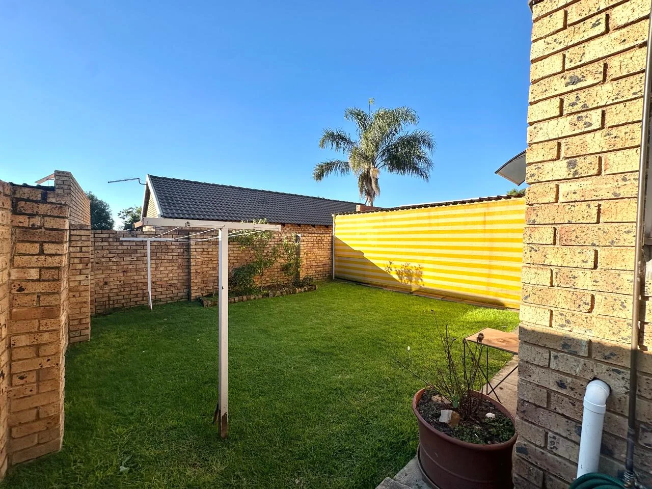 SOLAR POWERED | ENTERTAINER’S LAPA & POOL | SECURE ESTATE LIVING WITH ROOM TO GROW
