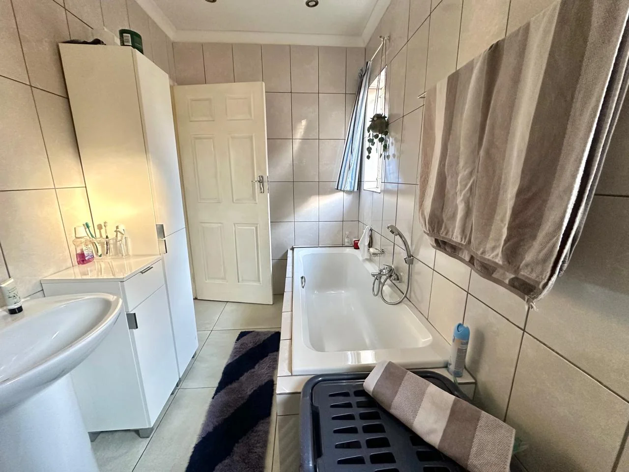SOLAR POWERED | ENTERTAINER’S LAPA & POOL | SECURE ESTATE LIVING WITH ROOM TO GROW