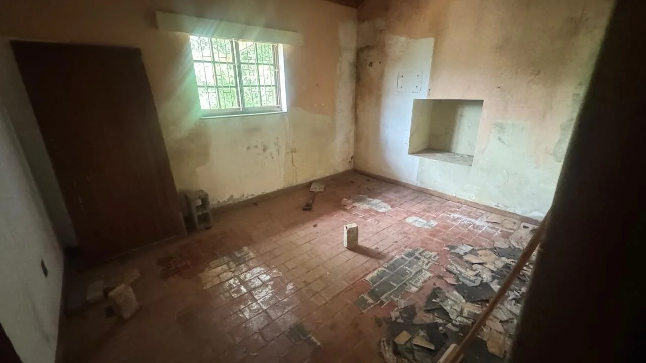 SPACIOUS PROPERTY WITH HUGE DEVELOPMENT POTENTIAL