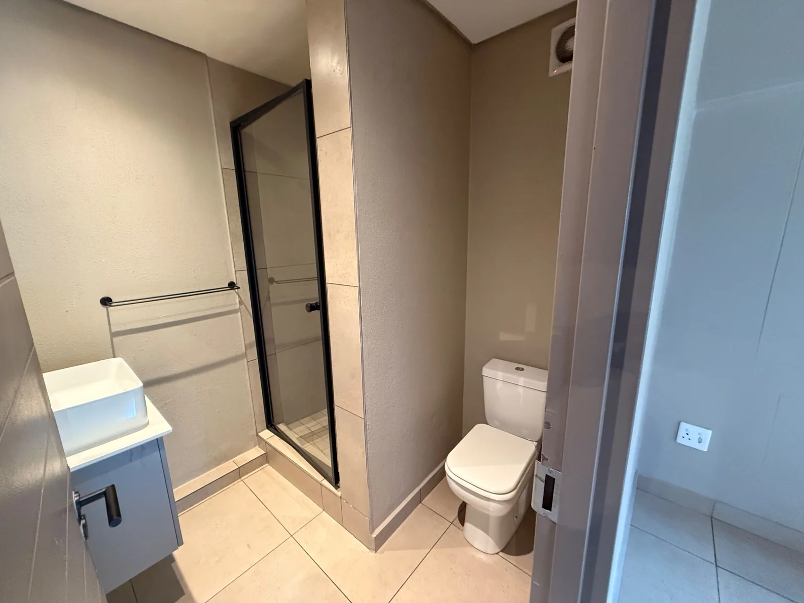 Two Bedroom, Two Bathroom Apartment for Sale in Black Brick, St Andrews, Bedfordview