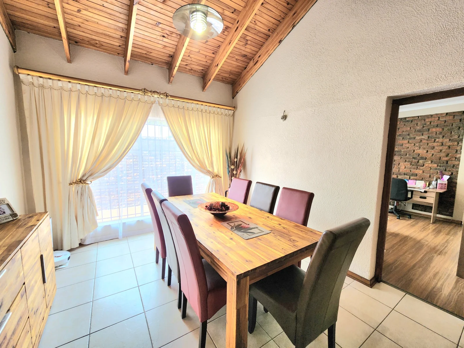 Welcome to Janina Village — secure, spacious family living in the heart of Edleen.