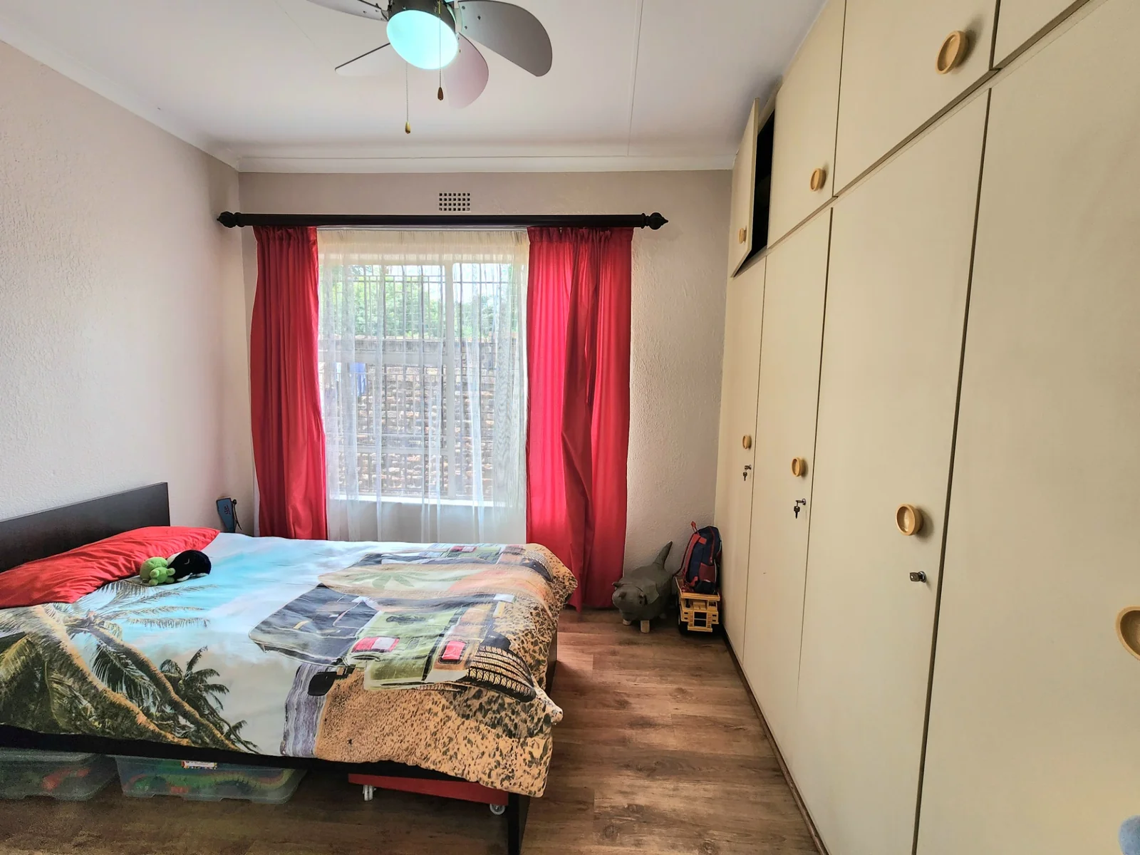 Welcome to Janina Village — secure, spacious family living in the heart of Edleen.