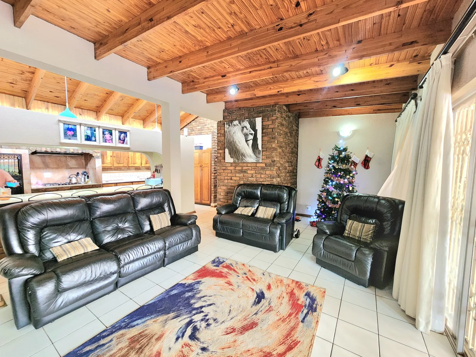 Welcome to Janina Village — secure, spacious family living in the heart of Edleen.