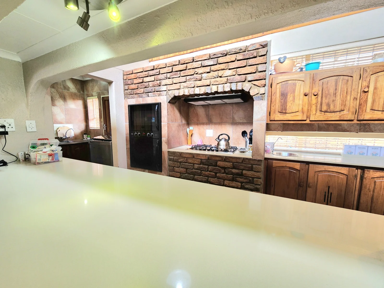 Welcome to Janina Village — secure, spacious family living in the heart of Edleen.