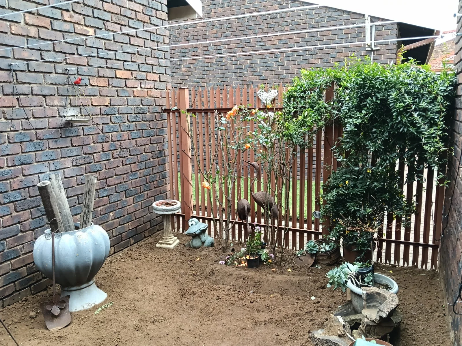 Low Maintenance Town house for sale in popular complex in Three Rivers.