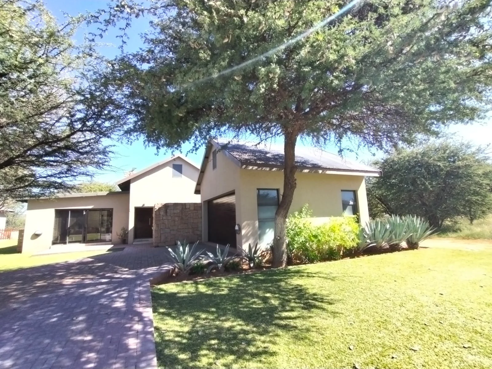 4 Bedroom House For Sale