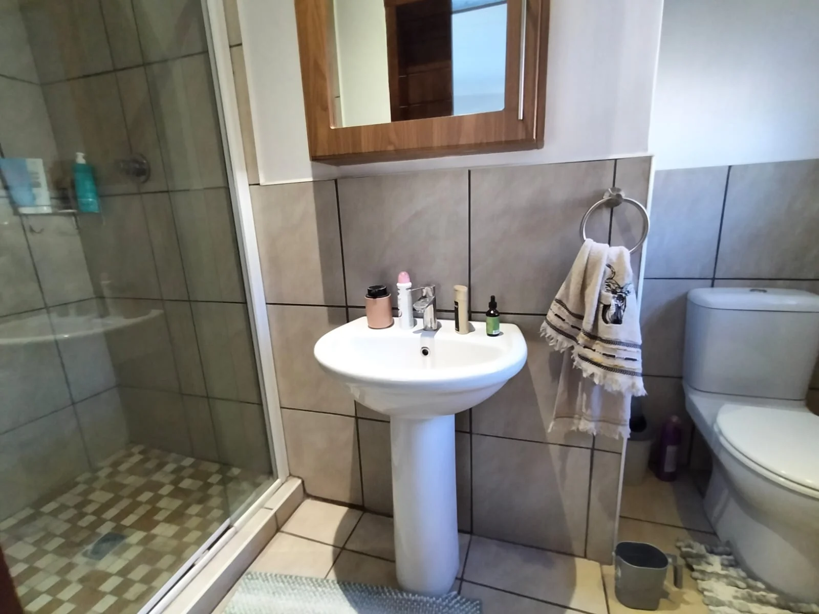 4 Bedroom House For Sale