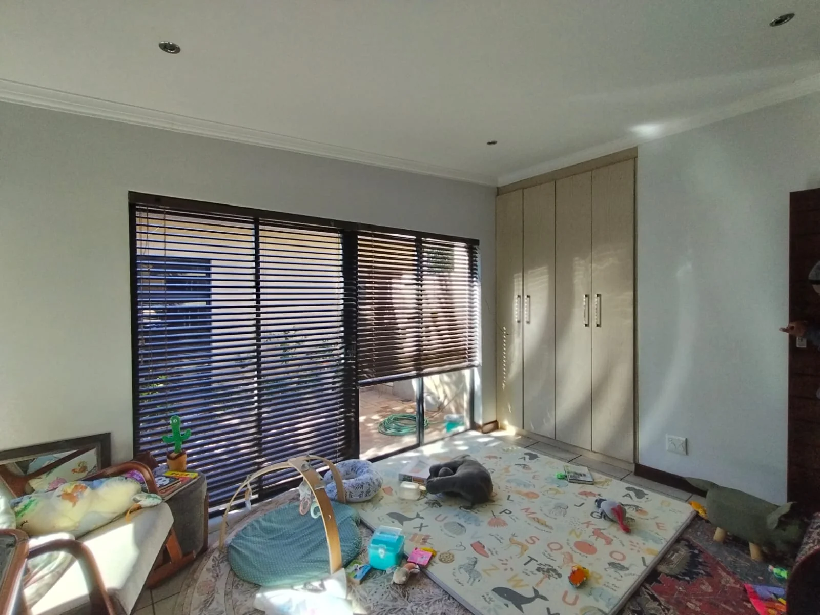 4 Bedroom House For Sale