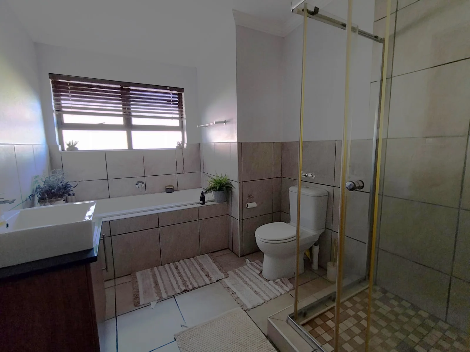 4 Bedroom House For Sale