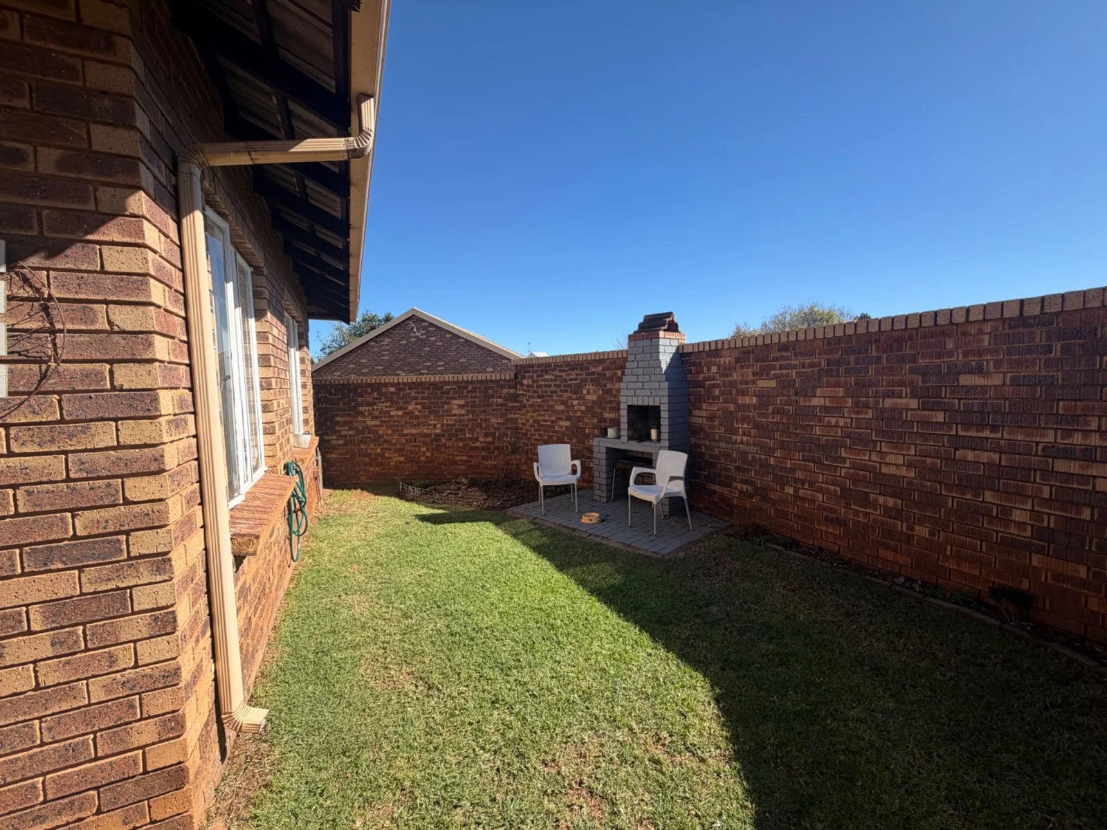 A 2 X 2 X 2 SIMPLEX IN A SMALL COMPLEX!