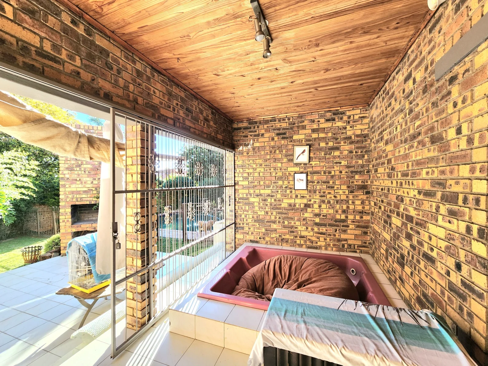 Charming Family Home in Farrarmere