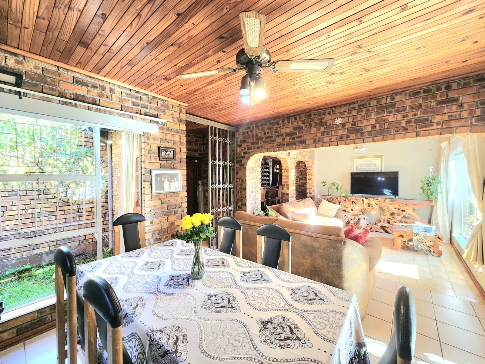 Charming Family Home in Farrarmere