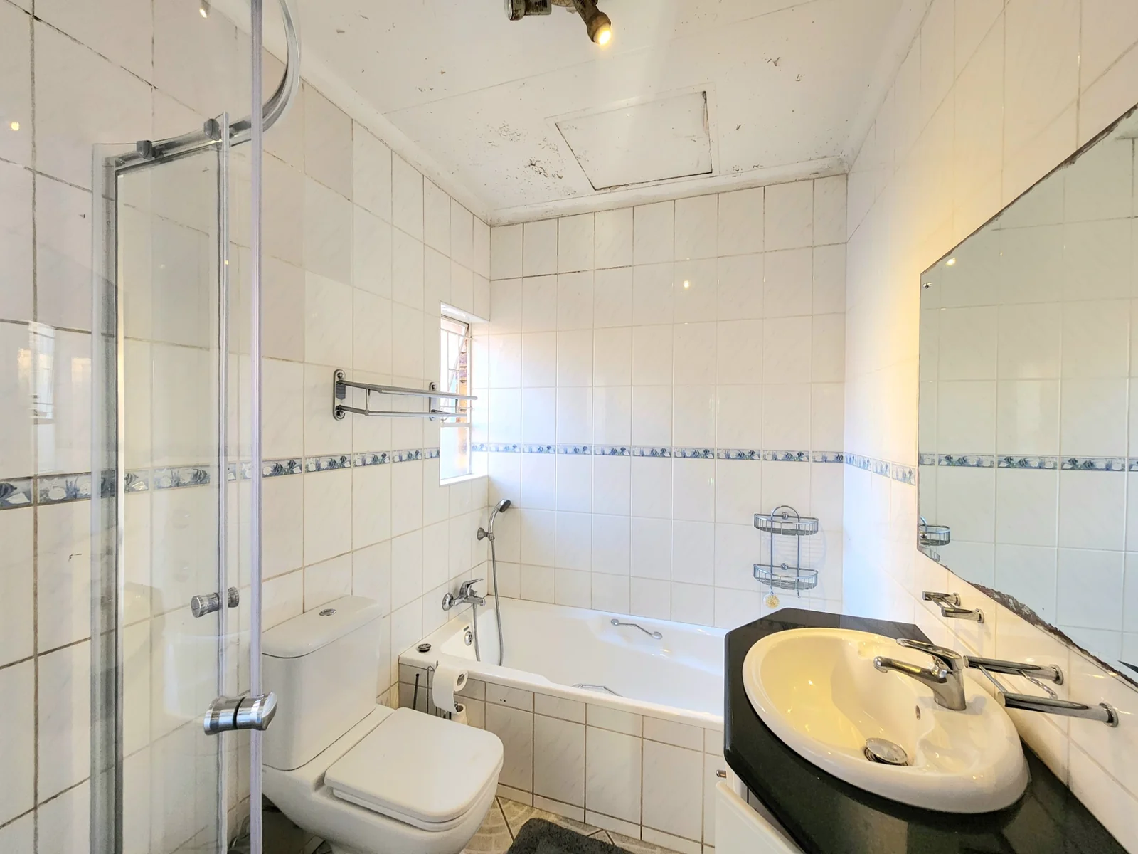 Charming Family Home in Farrarmere