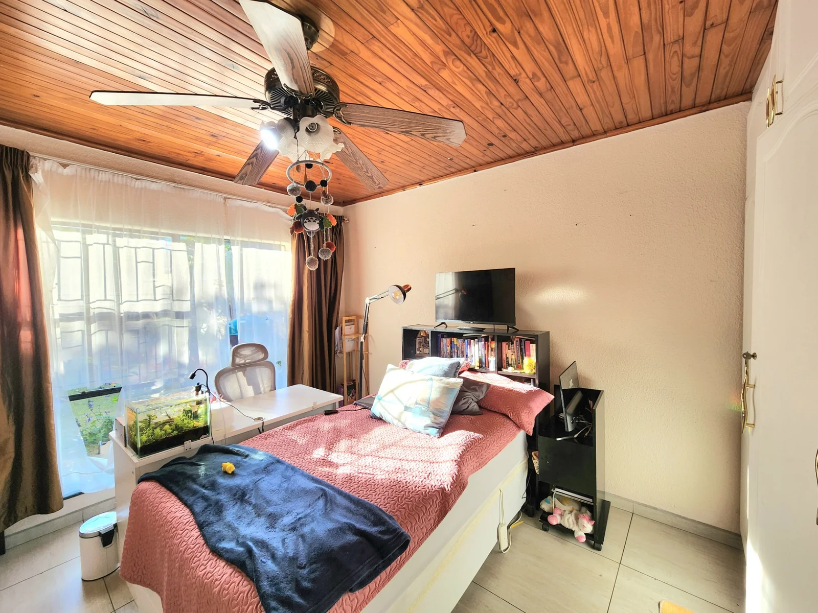 Charming Family Home in Farrarmere