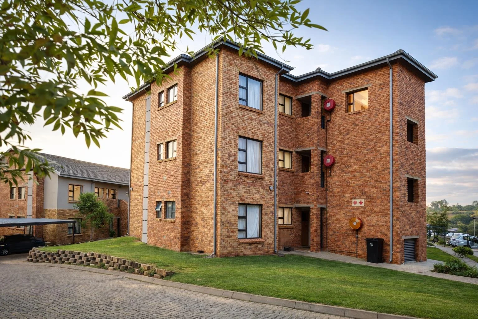Fabulously maintained unit and Complex, 1st Floor with patio.