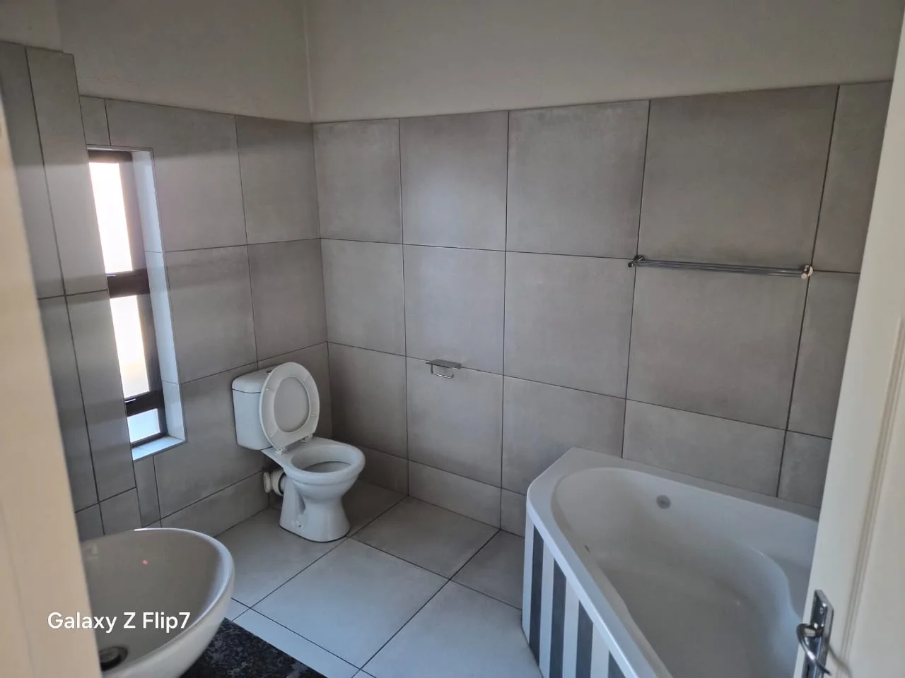 3 Bedroom Apartment for Rent, Casham