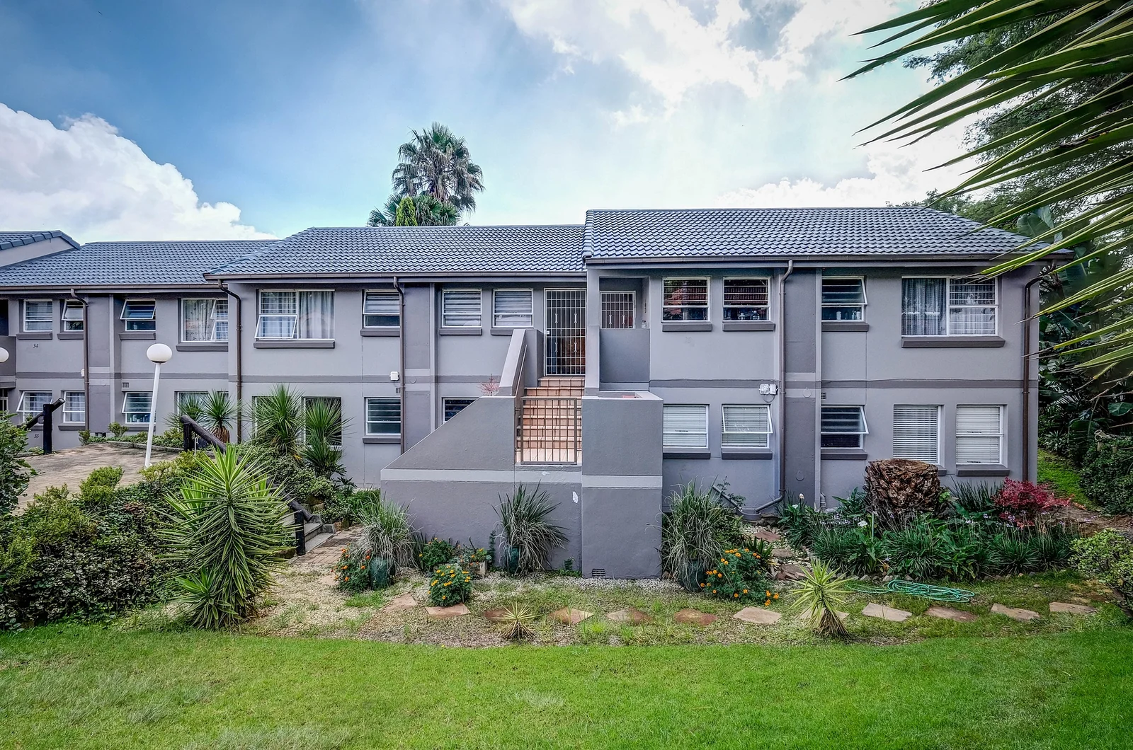 Spacious First Floor Apartment in a Sought-After Tranquil Suburb of Constantia Kloof