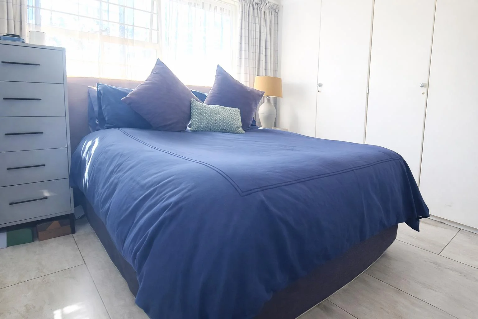 Beautiful apartment for young couple or ideal income generator