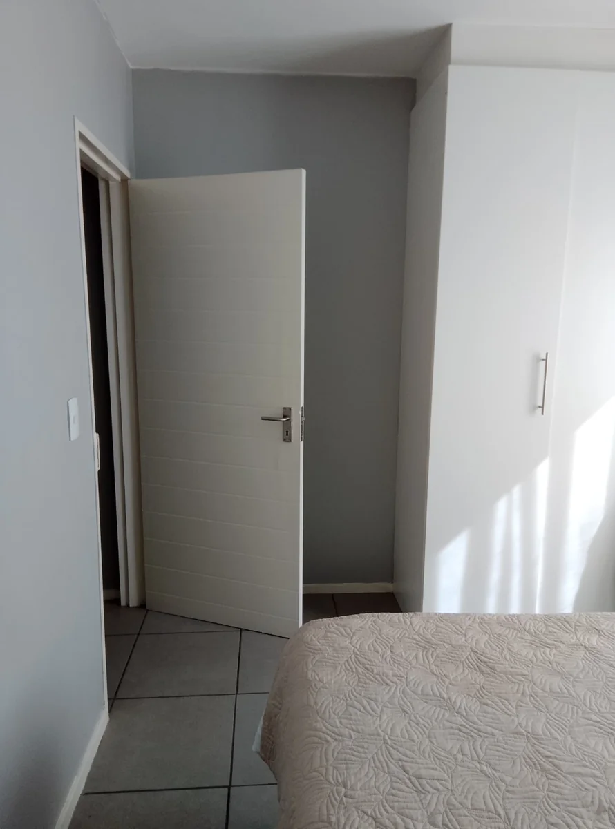 2 Bedroom Apartment To Let | Walking Distance to Vodaworld & Gautrain Bus Route