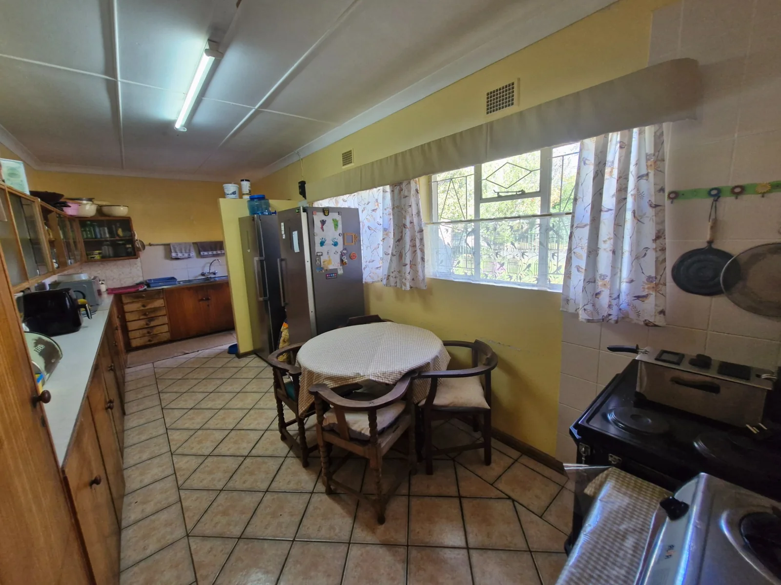 Sunny 5 Bedroom house in Panorama