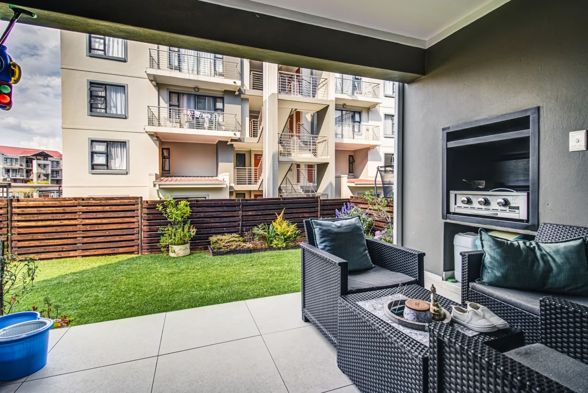 Red Ivory Lane Apartments – Contemporary Estate Living in Modderfontein